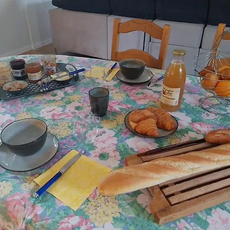 Alojamento de Acomodação e Pequeno-almoço Evre Et Donneau, Au Calme Joue-sur-Erdre